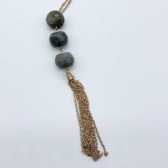 Hand Made Long Green Beaded Stone Tassel Necklace in Gold - Picture 4 of 9